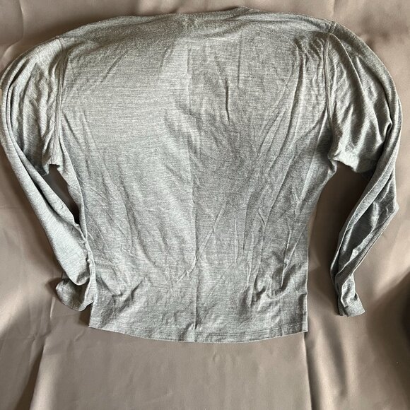 Eddie Bauer Mens Gray Long-Sleeve Crewneck Shirt First Ascent M Lightweight Casu - Picture 3 of 3